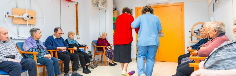 Qué es un centro de día para personas mayores